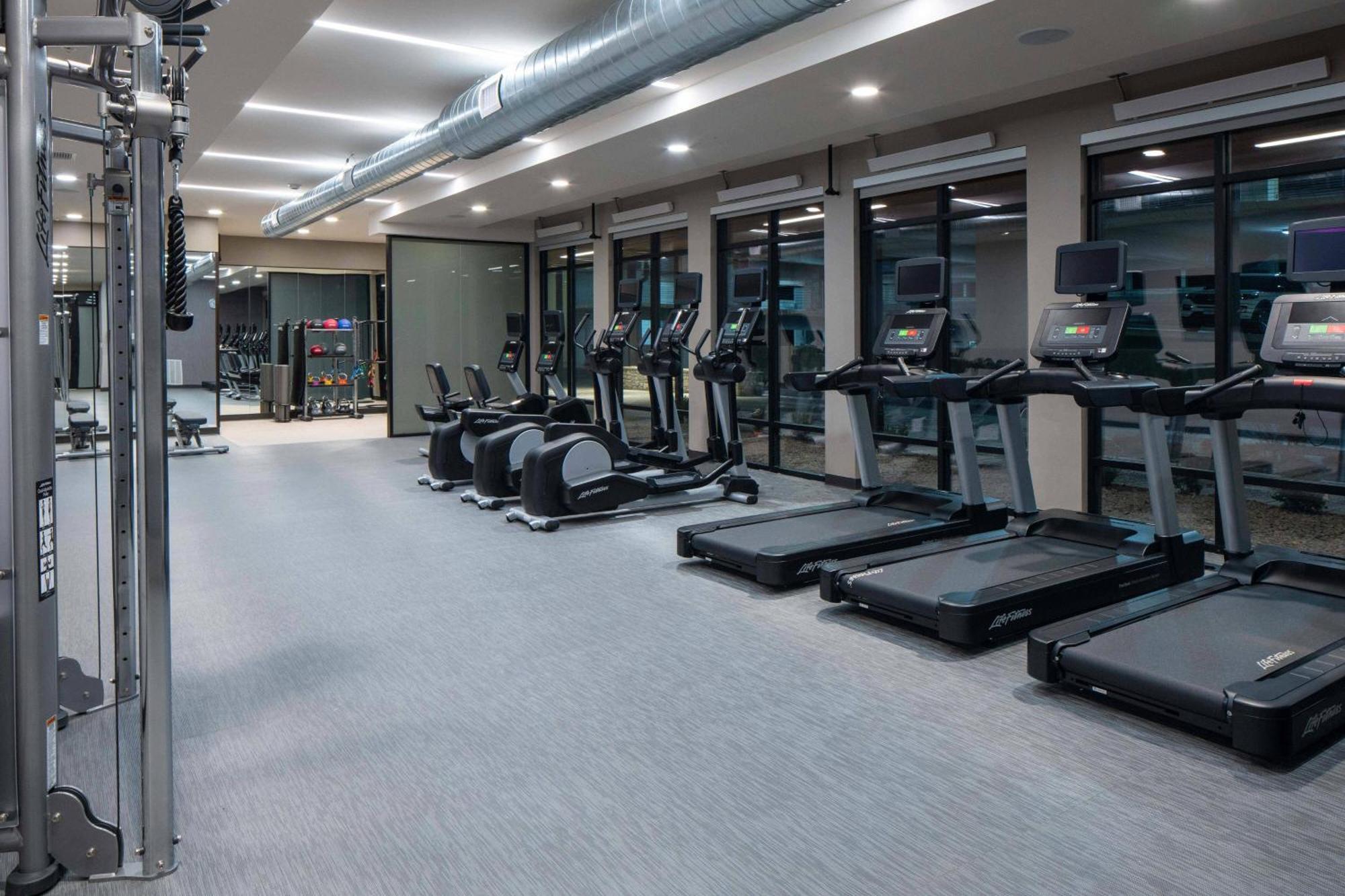 Courtyard By Marriott Jefferson City Exteriör bild