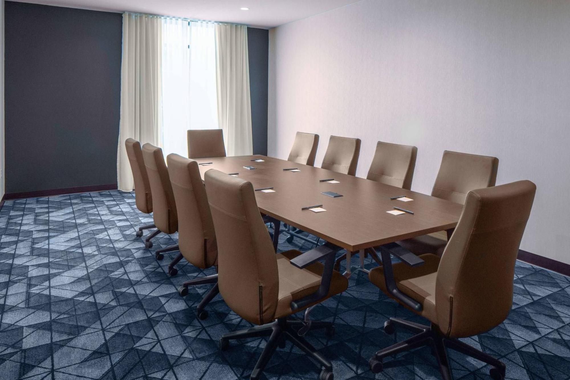 Courtyard By Marriott Jefferson City Exteriör bild